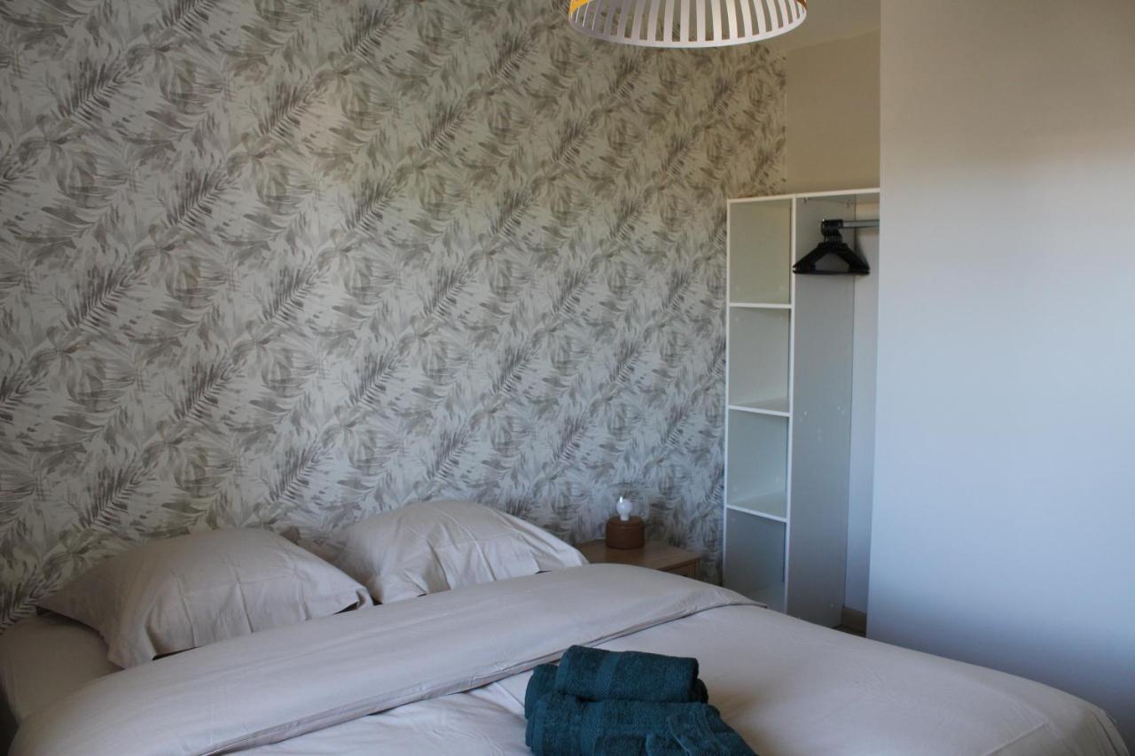 Holiday home Rose, Sejour Detente Et Bien Etre En Famille Avec Jacuzzi Fontenay-le-Comte