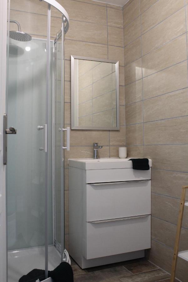Rose, Sejour Detente Et Bien Etre En Famille Avec Jacuzzi Holiday home *